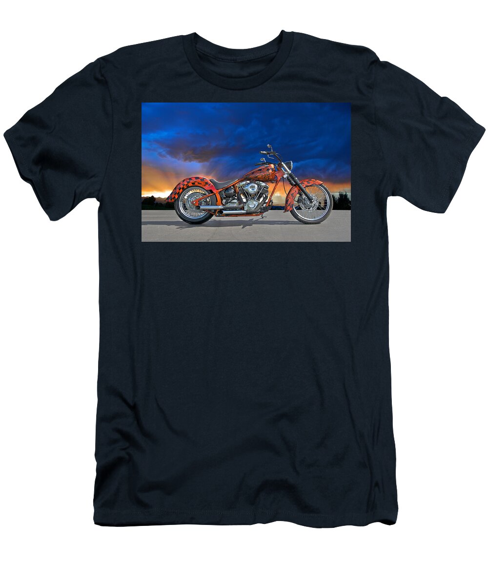 02 Hd Custom Bike Dave Koontz T-Shirt