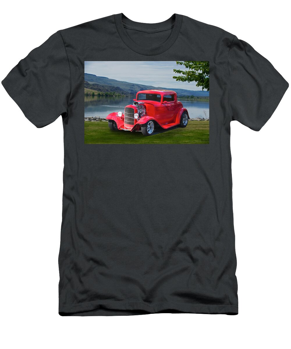 1 1932 Ford Coupe Dave Koontz T-Shirt