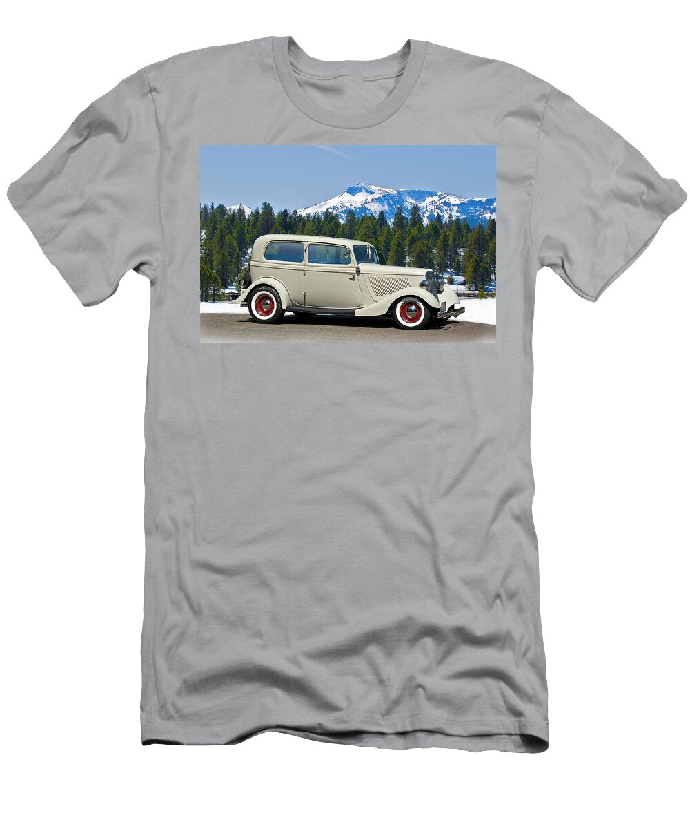 1 1933 Ford Tudor Sedan Dave Koontz T-Shirt