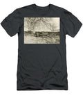 1 Abandoned Farm Trailer in a Scottish Field Jules Walters T-Shirt