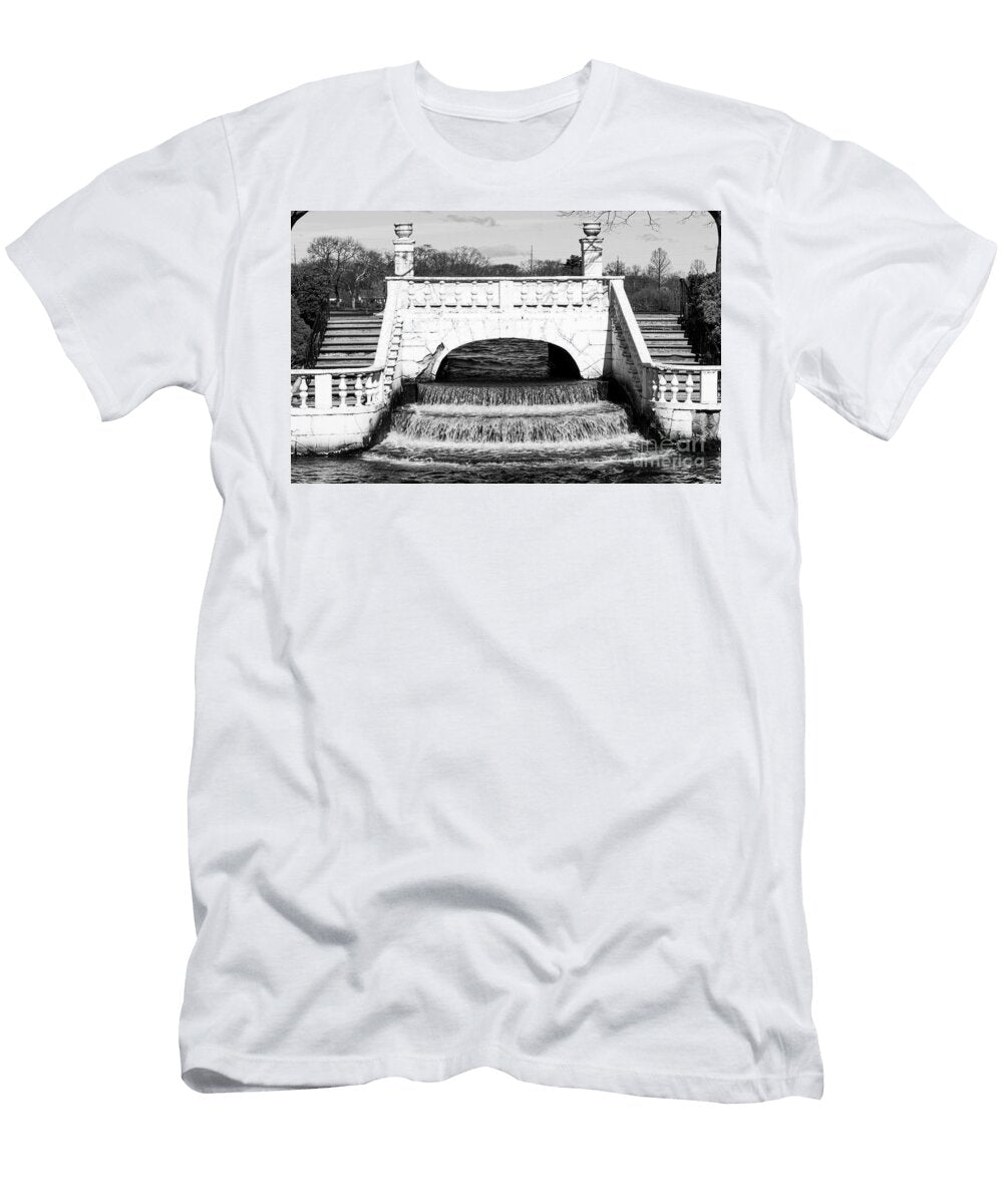 1 Argyle Lake Waterfall Close Up David Wood T-Shirt