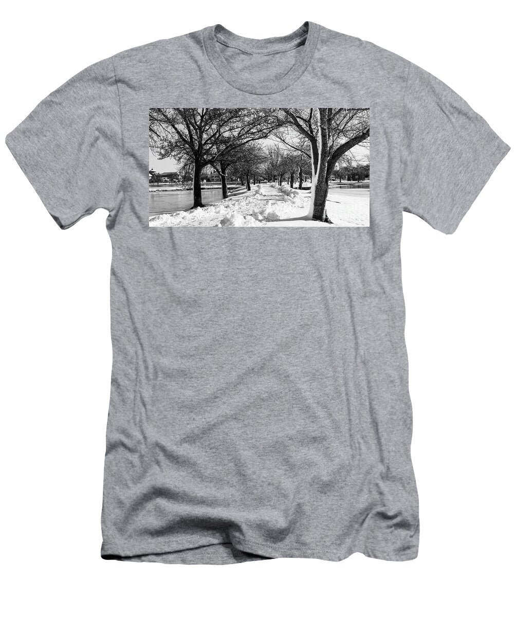 1 Argyle Park Looking East with Shoveled Snow Path Around the Lake David Wood T-Shirt