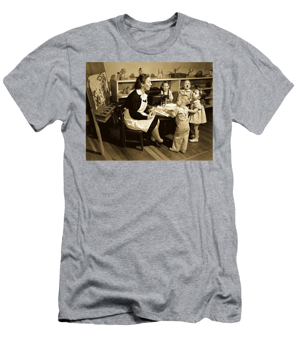 1 Art Class D O E T-Shirt