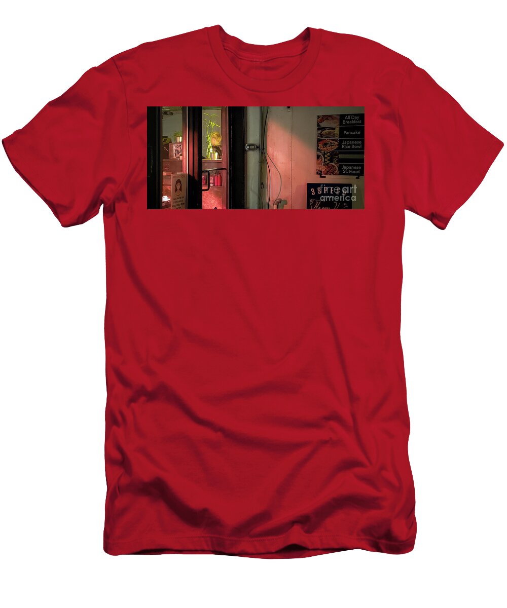 1 Closing Time Erik Peters T-Shirt