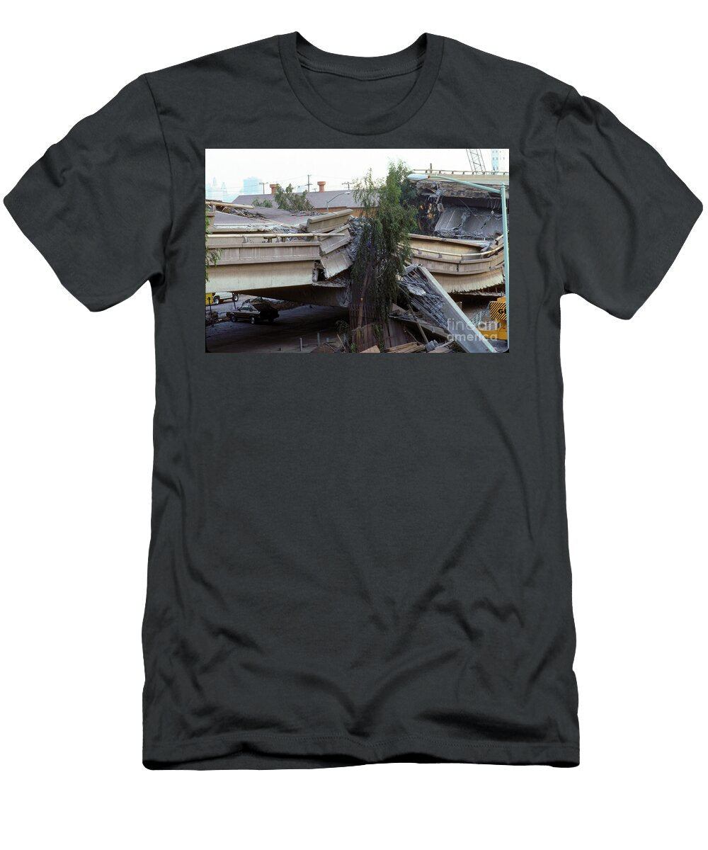 1 Cypress Freeway Collapse Loma Prieta Earthquake 1989 Wernher Krutein T-Shirt