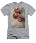1 Dead Roses Carlos Caetano T-Shirt