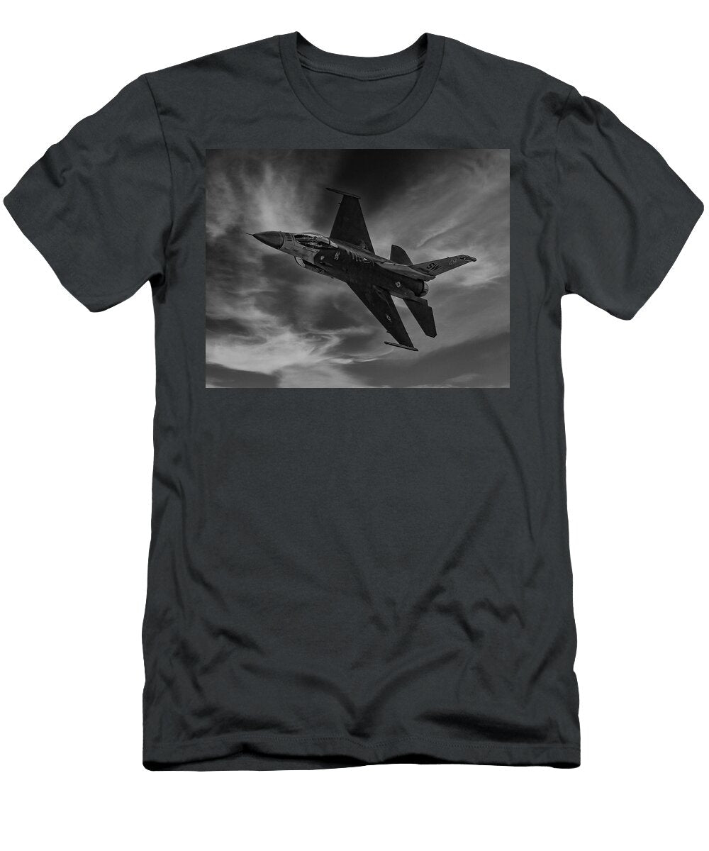 1 Fighter Jet in Dramatic Sky Jeff Stallard T-Shirt