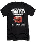 1 Got This New Tool Box for My Wife Funny Mechanic Lisa Stronzi T-Shirt