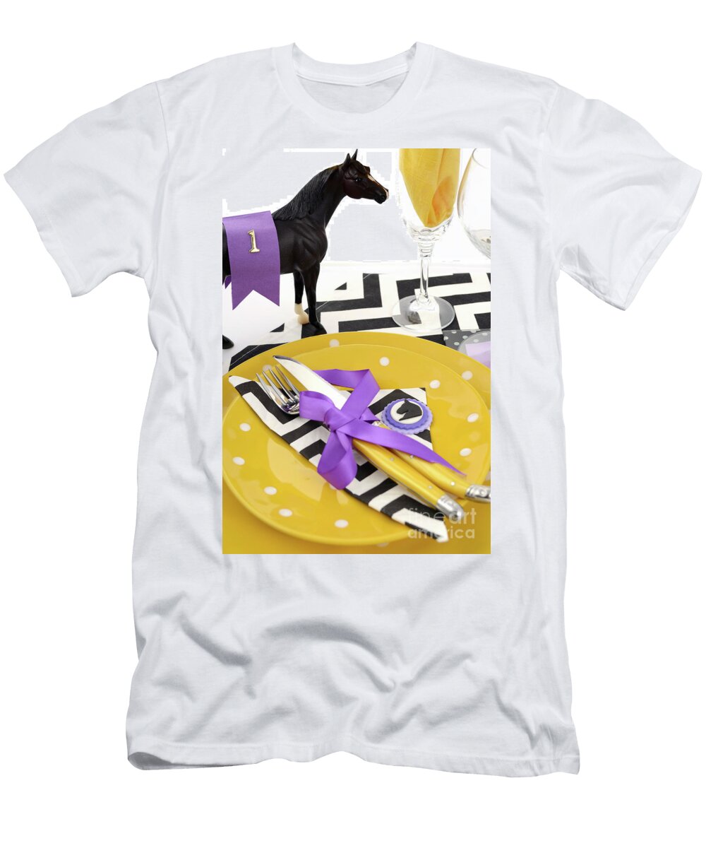 1 Horse Racing Carnival Event Luncheon Table Place Setting Milleflore Images T-Shirt
