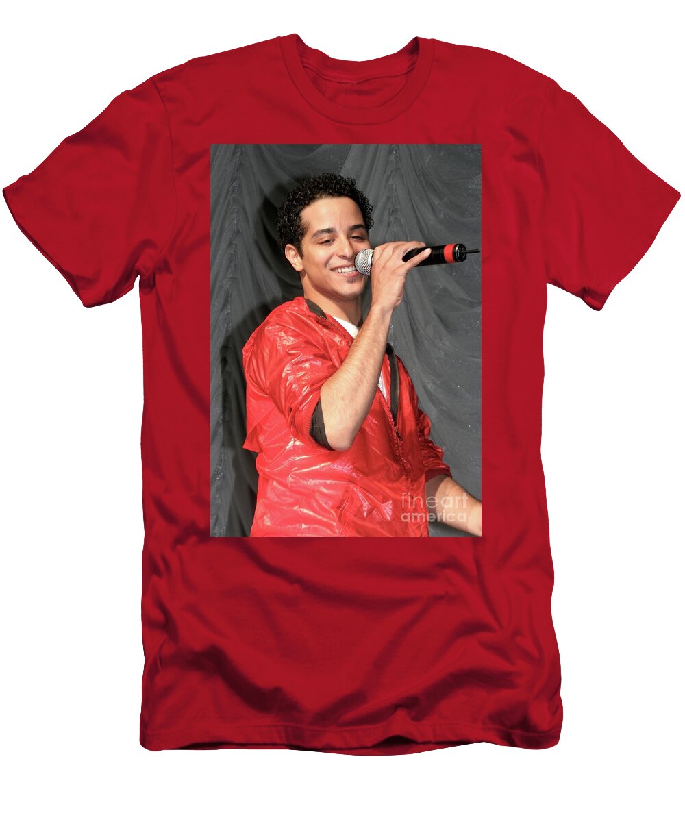 1 Mario Vazquez Concert Photos T-Shirt