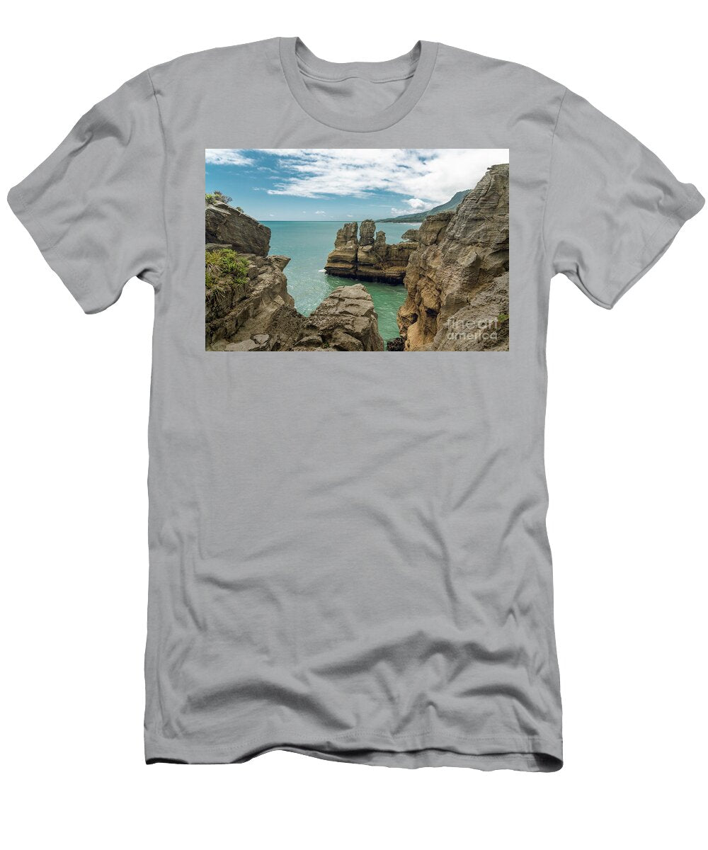 1 Pancake Rocks Hanna Tor T-Shirt
