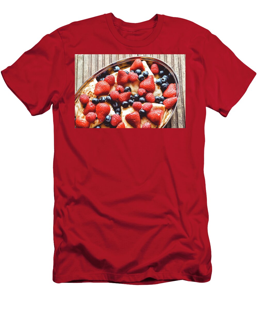 1 Pancake with Summer Fruits Crepe Berries Robert Chlopas T-Shirt