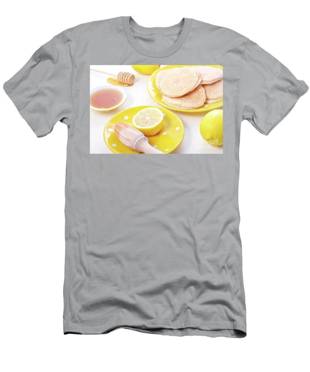 1 Pancakes Honey and Lemons Milleflore Images T-Shirt