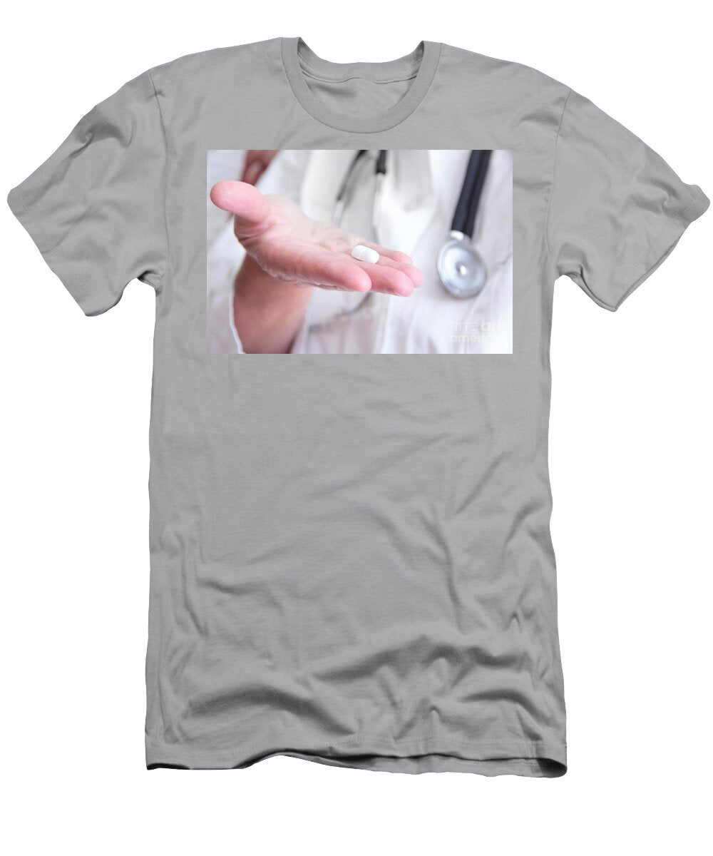 1 Pill in Doctors Hand Sigrid Gombert T-Shirt