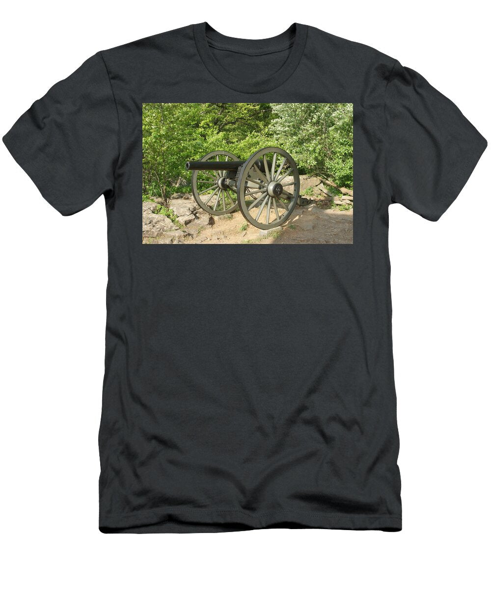 1 Round Top Rob Luzier T-Shirt
