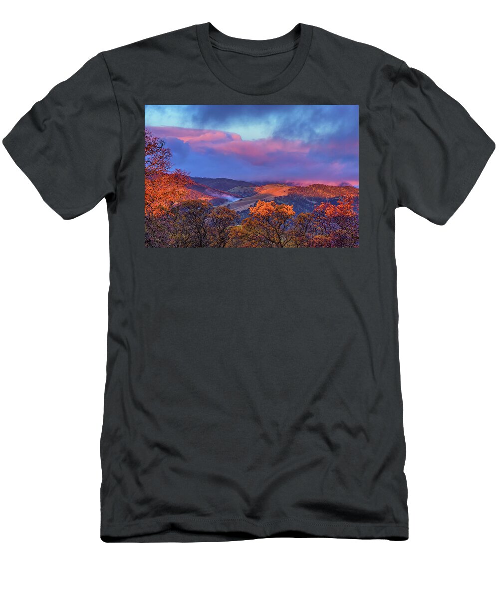 1 Sunrise Light Marc Crumpler T-Shirt