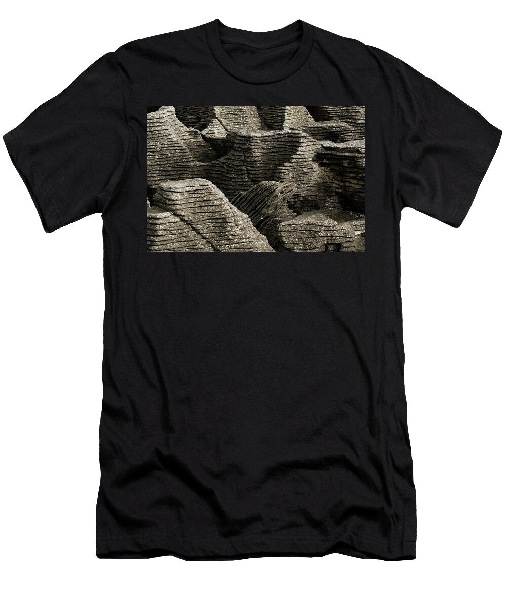 1 the Limestone Rock Formation Known Keri Oberly T-Shirt
