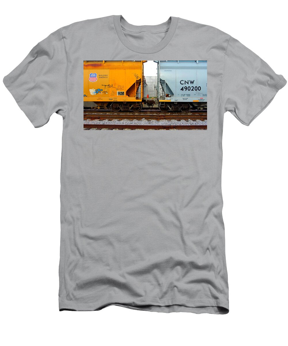 1 Train Cars 2 Anita Burgermeister T-Shirt