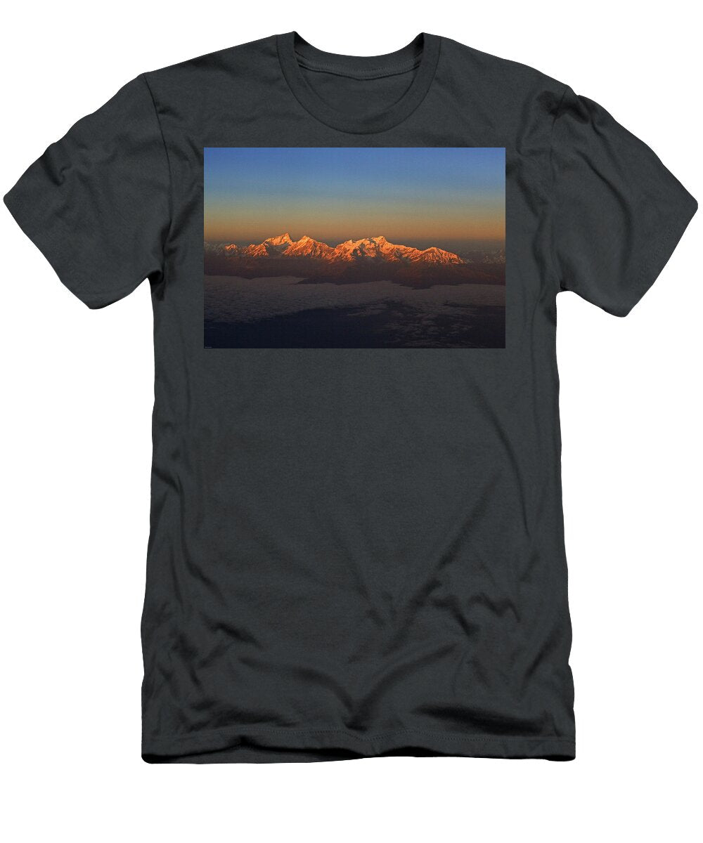 10 Khumbu Mario Colonel T-Shirt