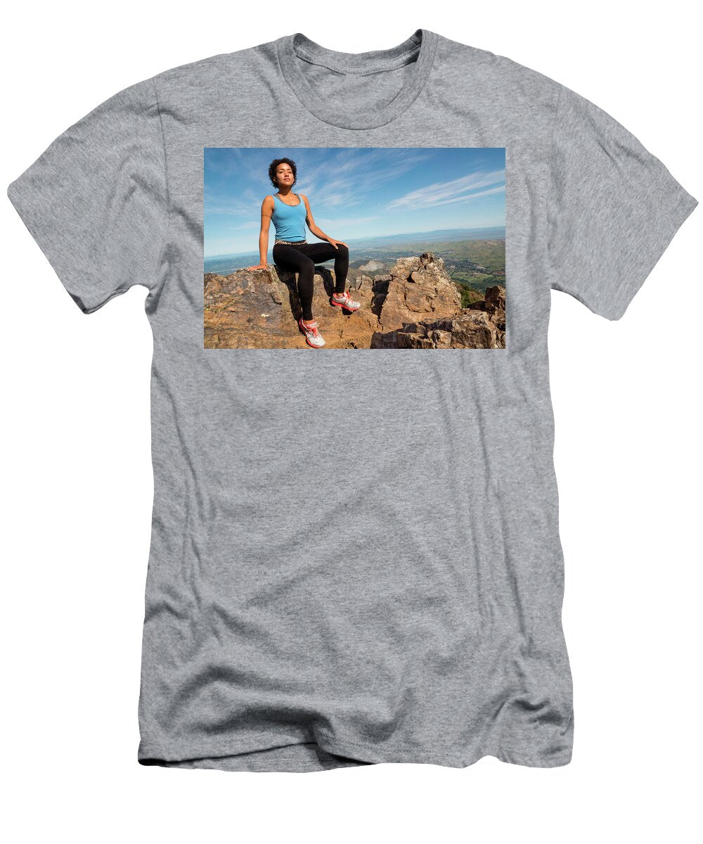 10 Woman Hiking Up Mt Dialbo Terry Schmidbauer T-Shirt