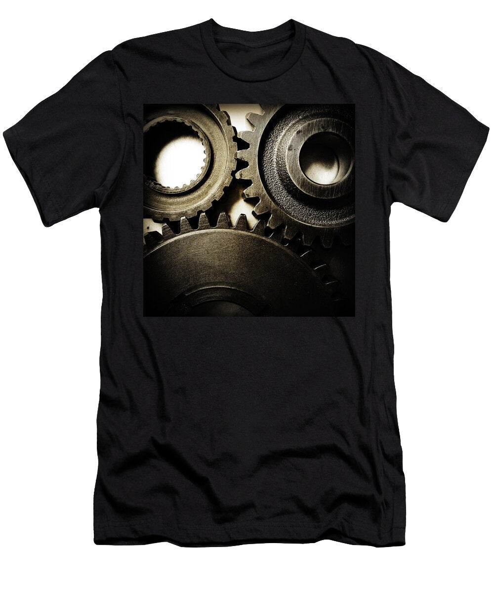 11 Cogs Les Cunliffe T-Shirt