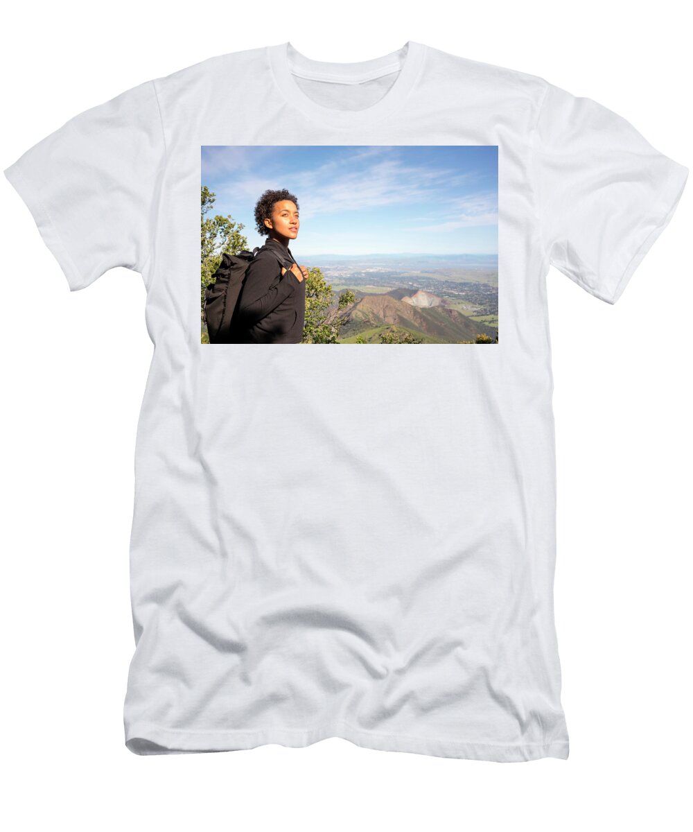 13 Woman Hiking Up Mt Dialbo Terry Schmidbauer T-Shirt