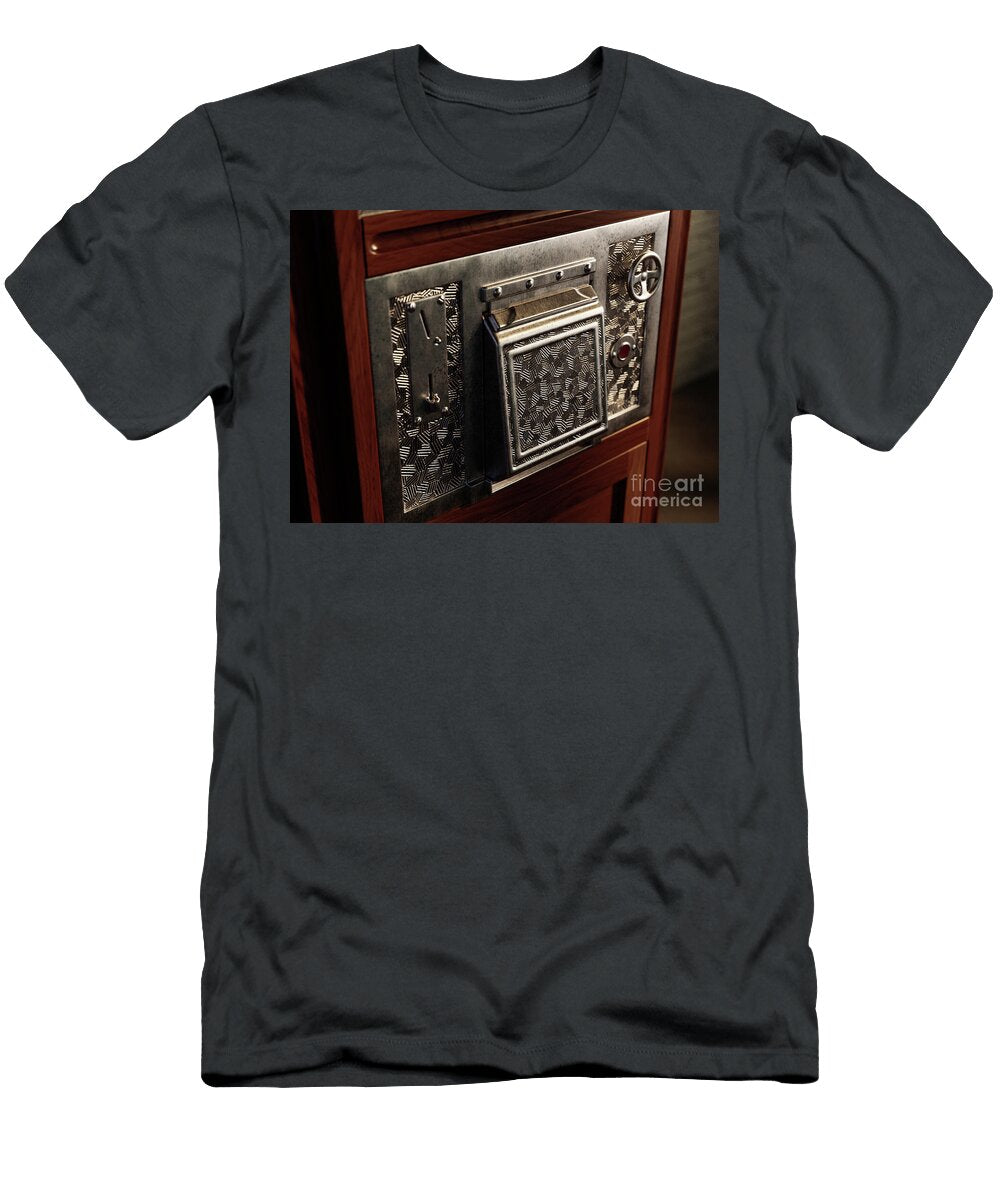 14 Vintage Claw Grabber Vending Machine Allan Swart T-Shirt