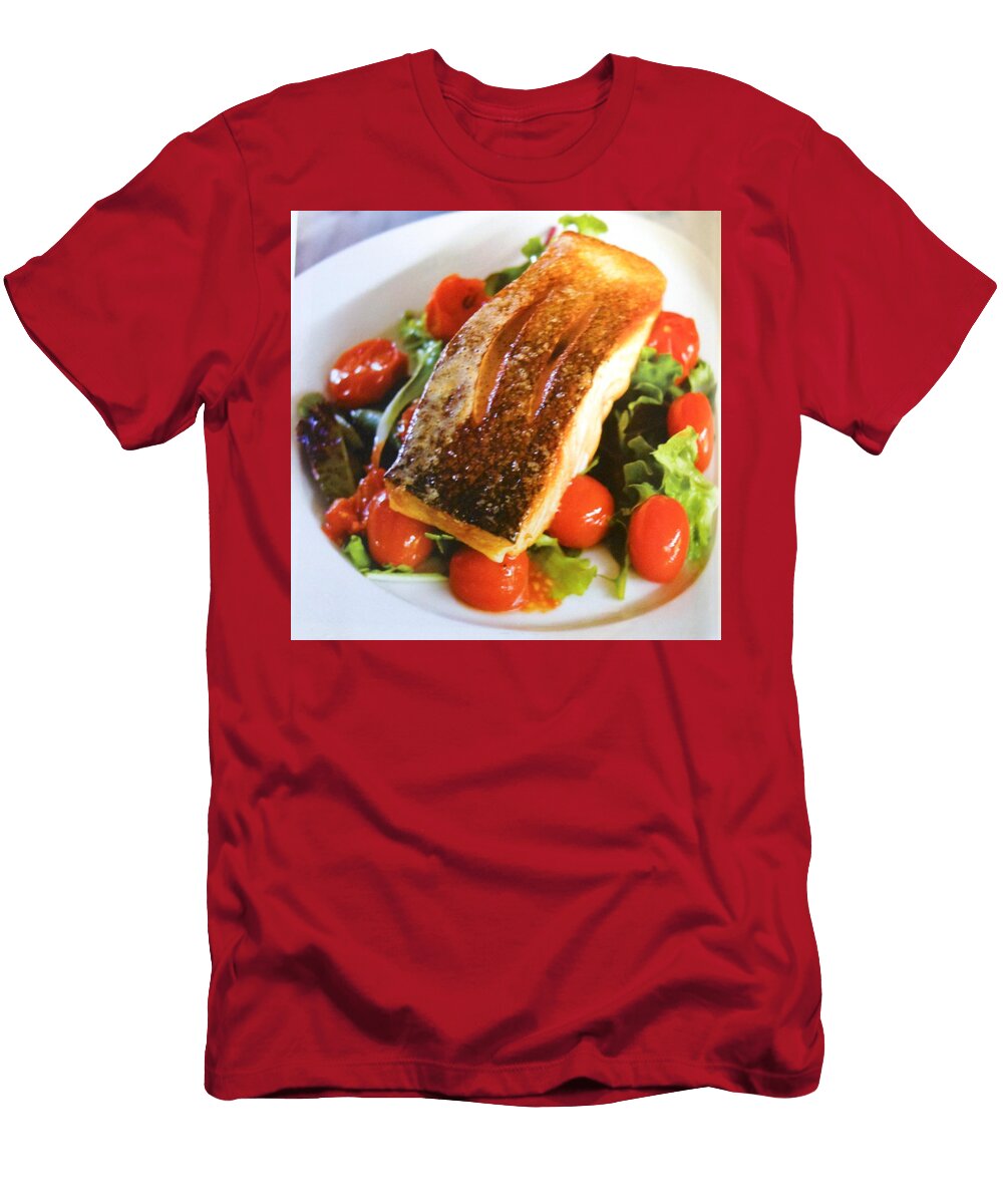 16 Fish Frederick Lyle Morris T-Shirt