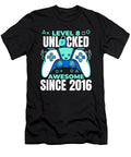 17 8 Year Old Gamer Gaming 8th Birthday Level 8 Unlocked Crazy Squirrel T-Shirt