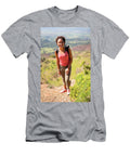 17 Woman Hiking Up Mt Dialbo Terry Schmidbauer T-Shirt