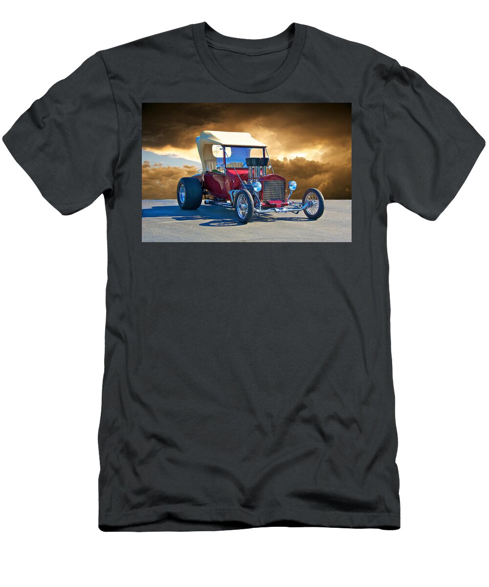 1923 Ford Inject T Roadster Dave Koontz T-Shirt