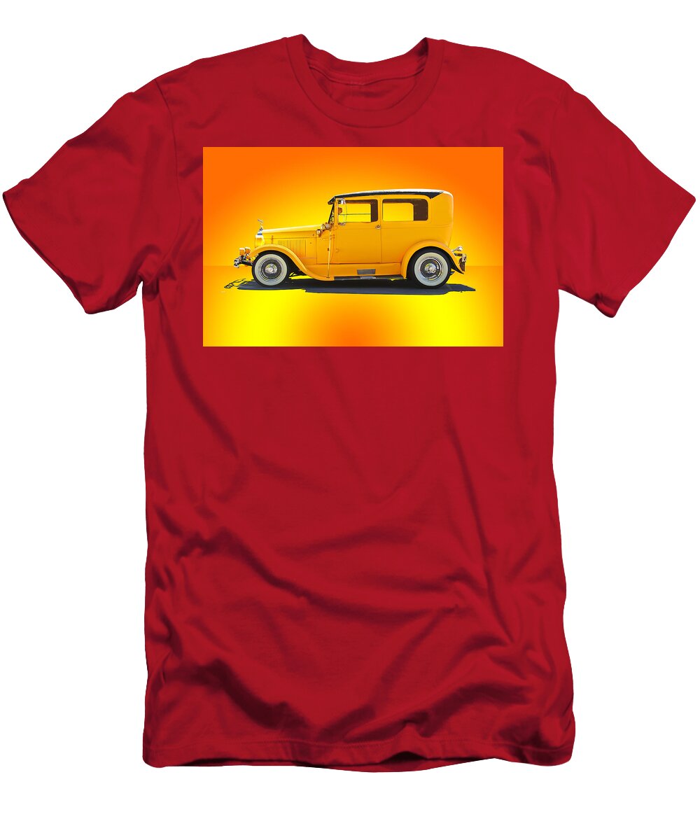 1928 Overland Sedan Dave Koontz T-Shirt