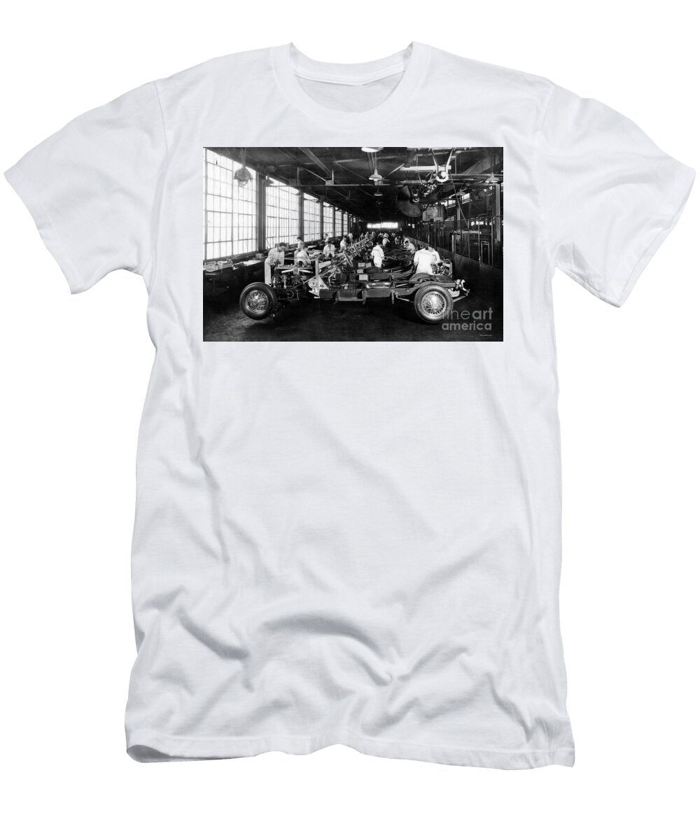 1929 Duesenberg Factory with Model J Chassis Under Construction Retrographs T-Shirt
