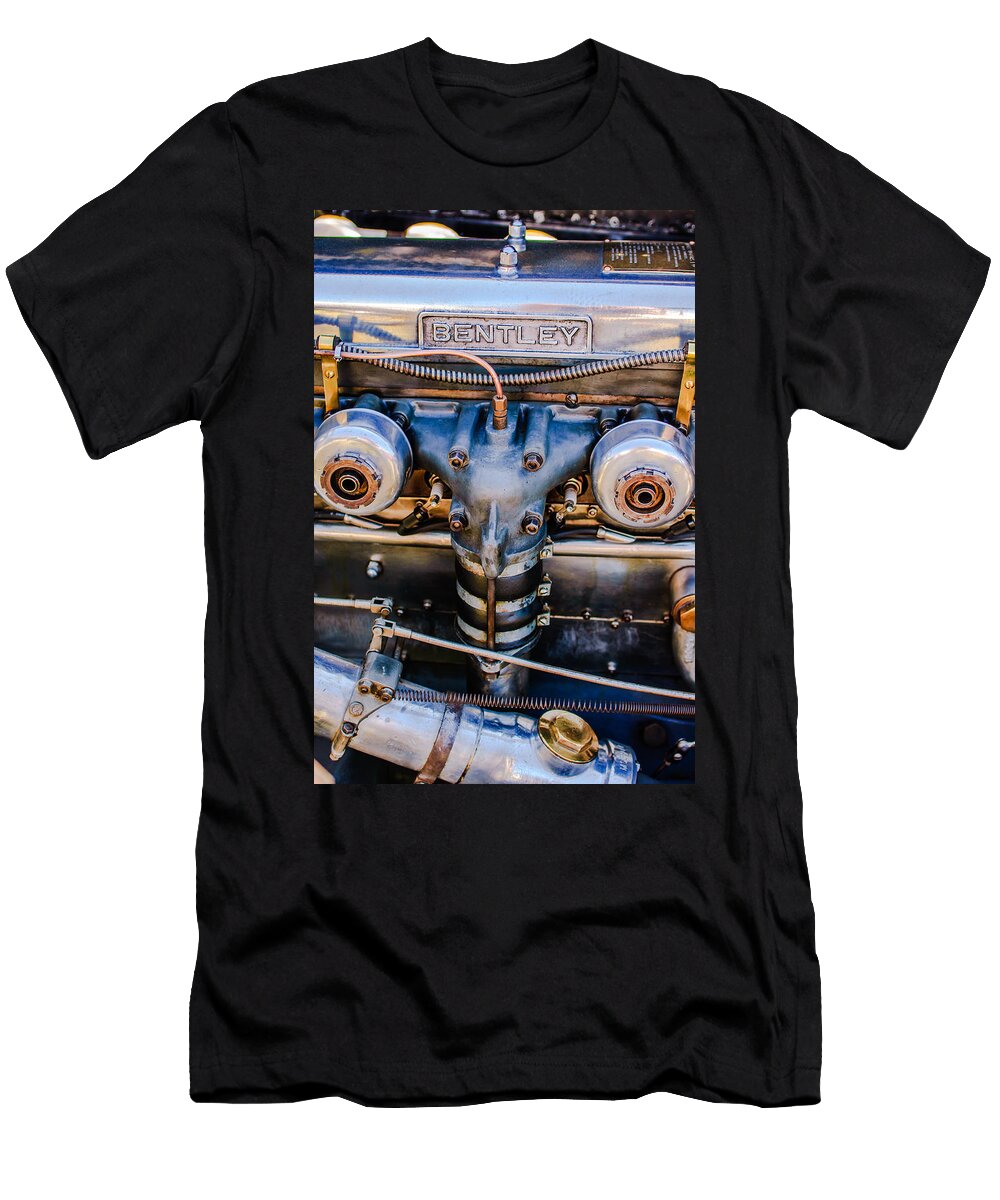 1931 Bentley 45 Liter Supercharged Le Mans Engine Emblem Jill Reger T-Shirt
