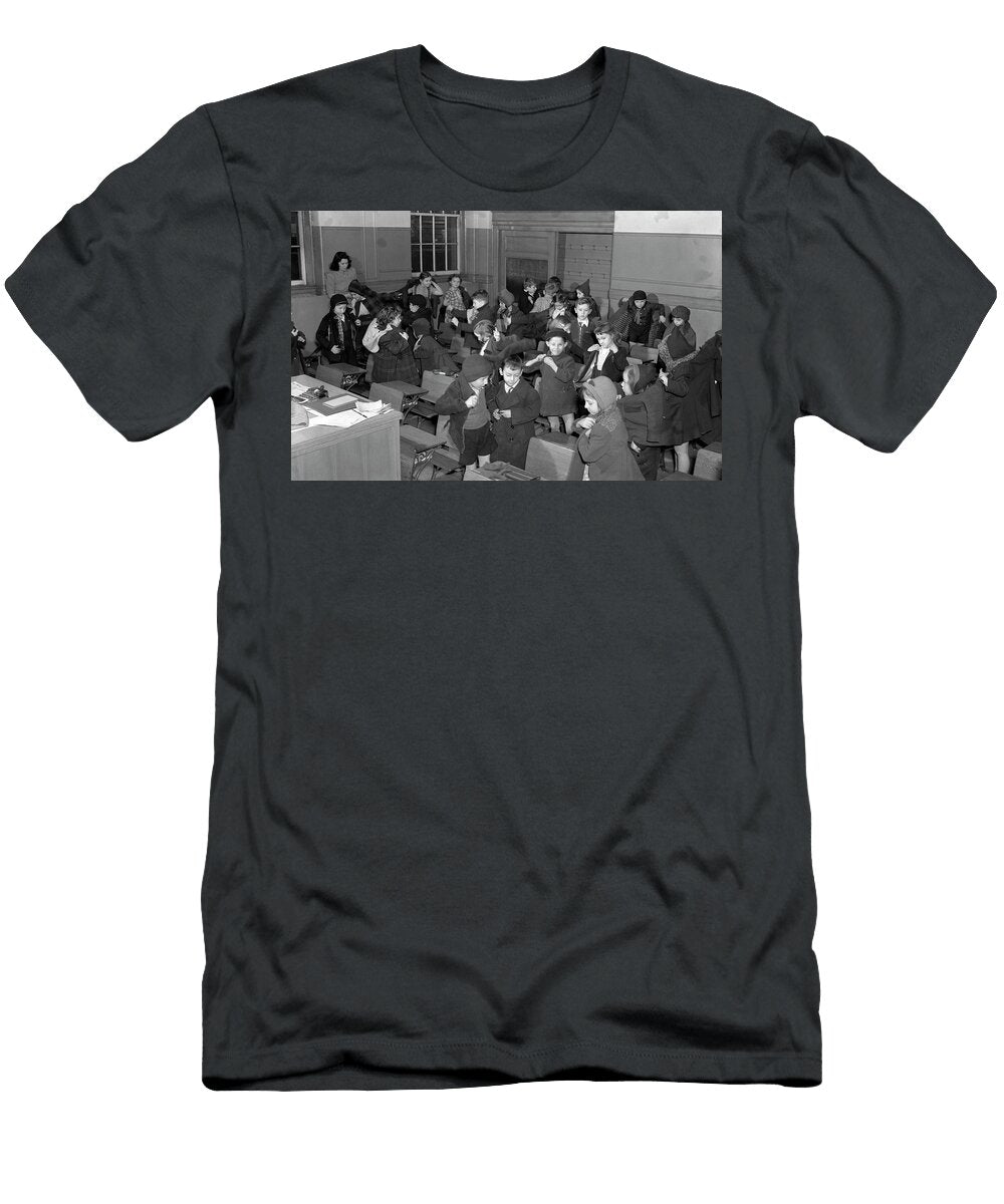 1940s School Children Putting Vintage Images T-Shirt