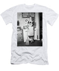 1950s Tired Housewife in Apron Standing Vintage Images T-Shirt