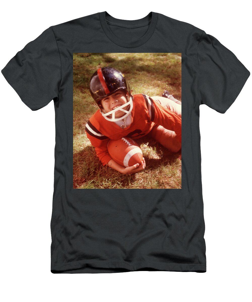 1960s 1970s Boy Lying in Grass Vintage Images T-Shirt