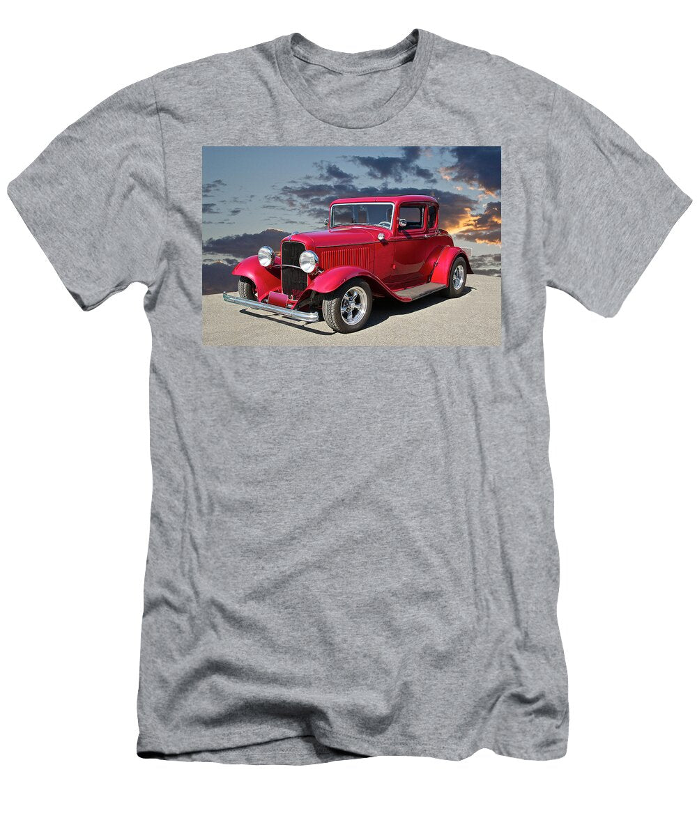 2 1932 Ford 5 Window Coupe Dave Koontz T-Shirt