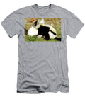 2 Black and White Ruffed Lemur Millard H Sharp T-Shirt