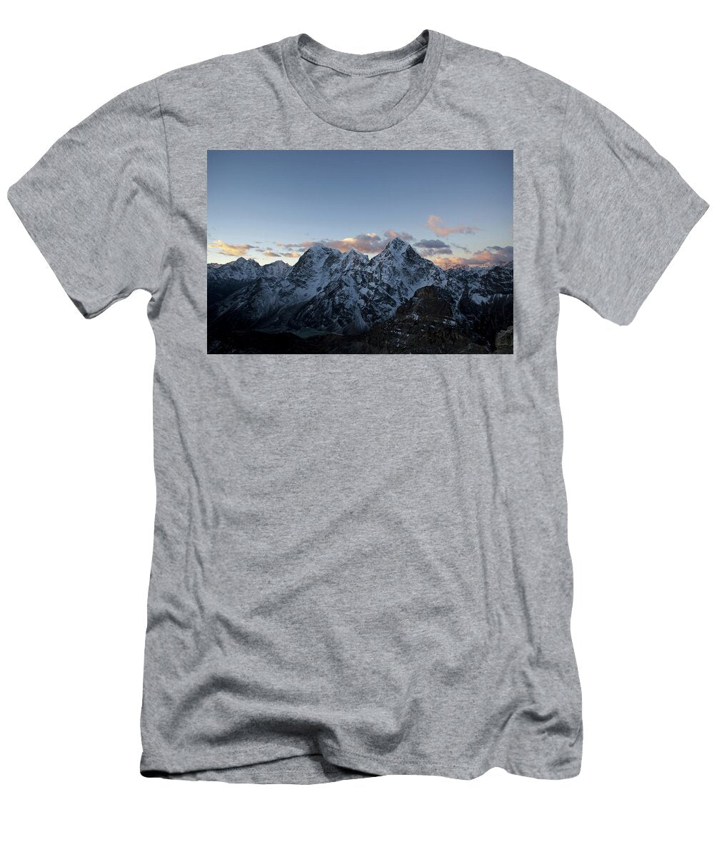 2 Khumbu Mario Colonel T-Shirt