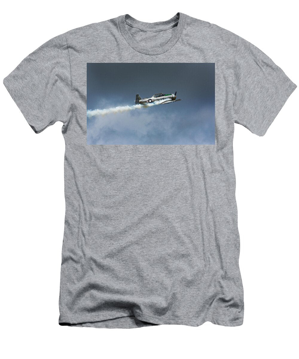 2 North American T 6 Texan Trainer From World War Ii Flying in Air Bruce Beck T-Shirt