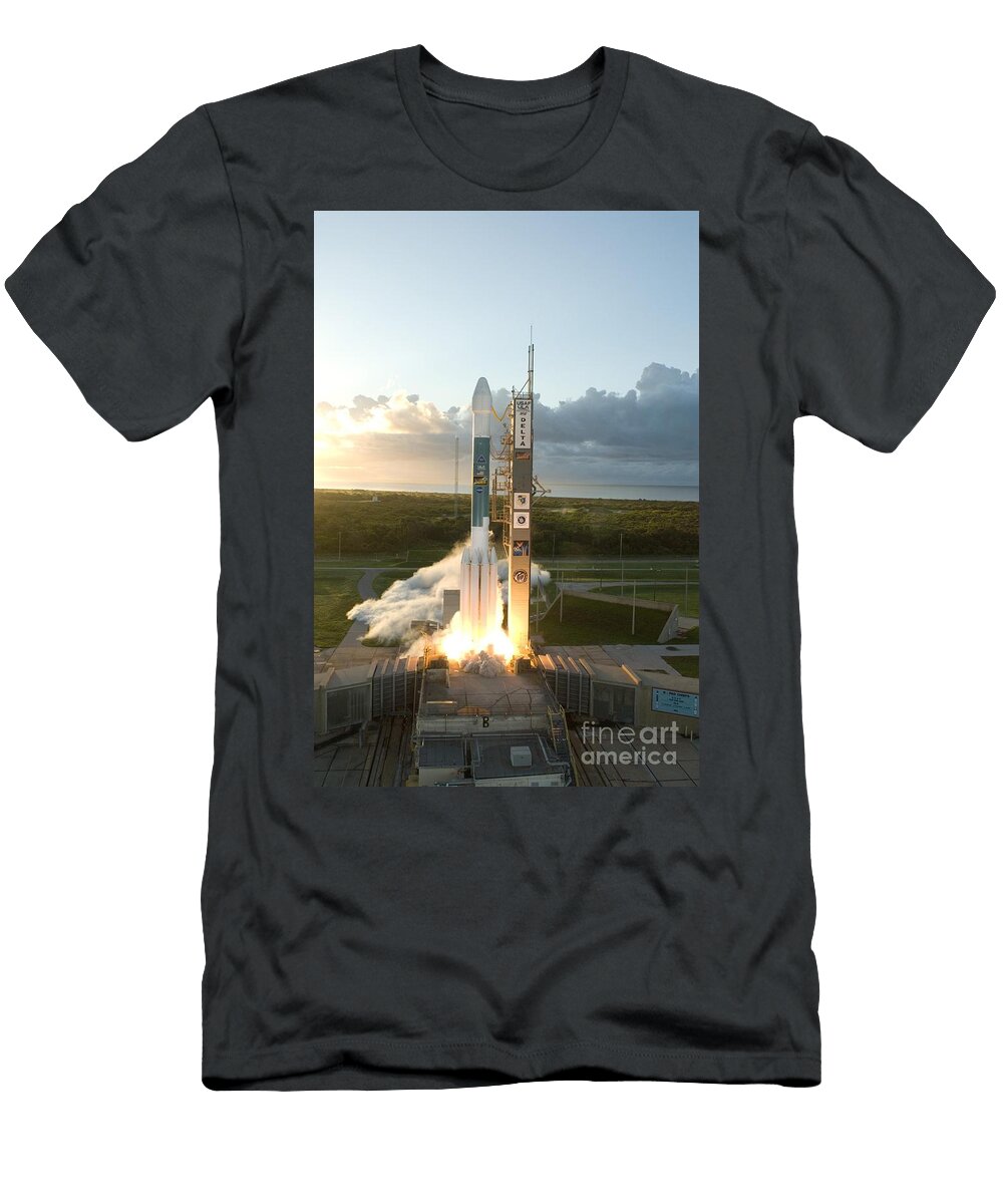 2 the Dawn Spacecraft Nasascience Source T-Shirt