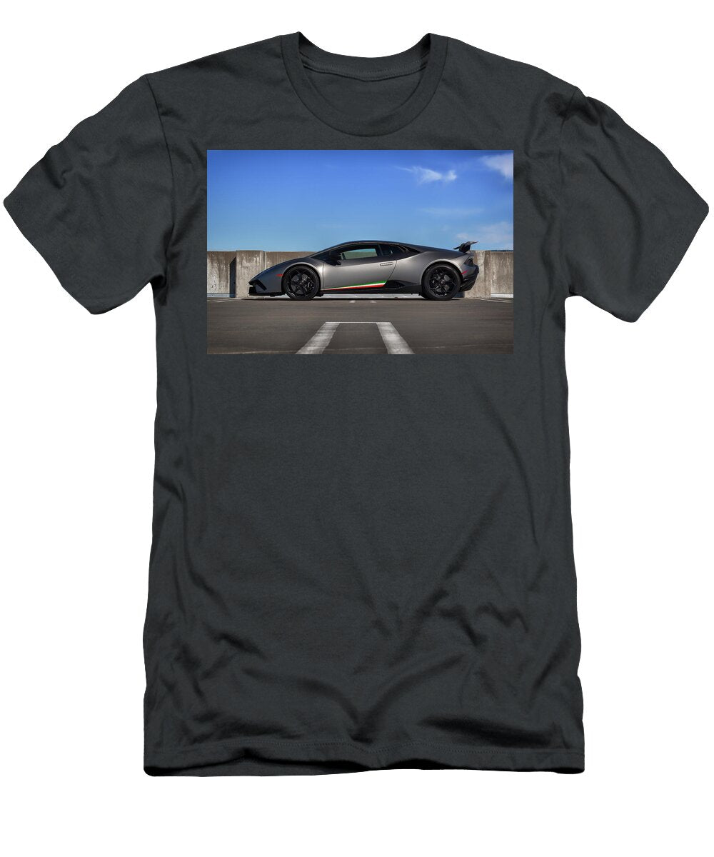 24 Lamborghini Huracan Performante Print Itzkirb Photography T-Shirt