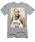 3 Khris Middleton Khris Middleton Khrismiddleton Jameskhristianmiddleton Milwaukee Bucks Detroit Pisto Wrenn Huber T-Shirt