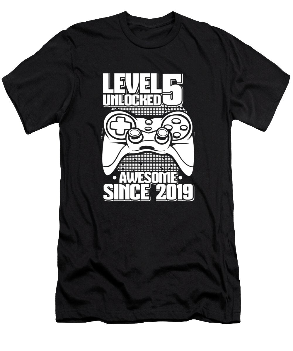 4 Gaming 5th Birthday Video Year Old Gamer Level 5 Unlocked Crazy Squirrel T-Shirt