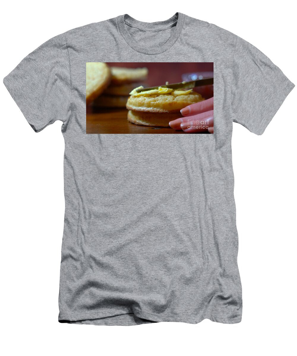 4 Hot Australian English Style Breakfast Crumpets Milleflore Images T-Shirt