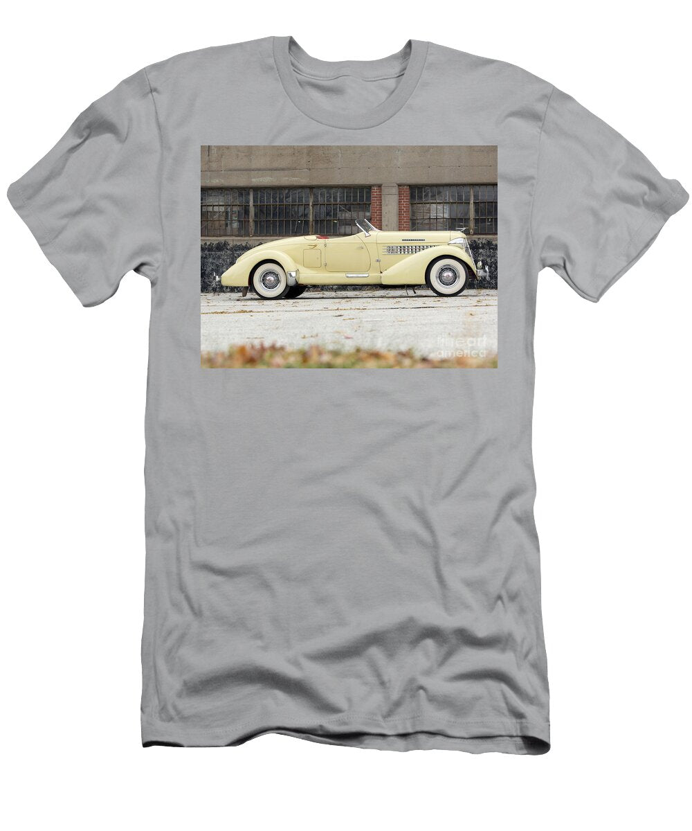 5 Exclusive American Retro Luxury Yellow 1936 Auburn 852 Sc Dual Ratio Supercharged Speedster Vladyslav Shapovalenko T-Shirt
