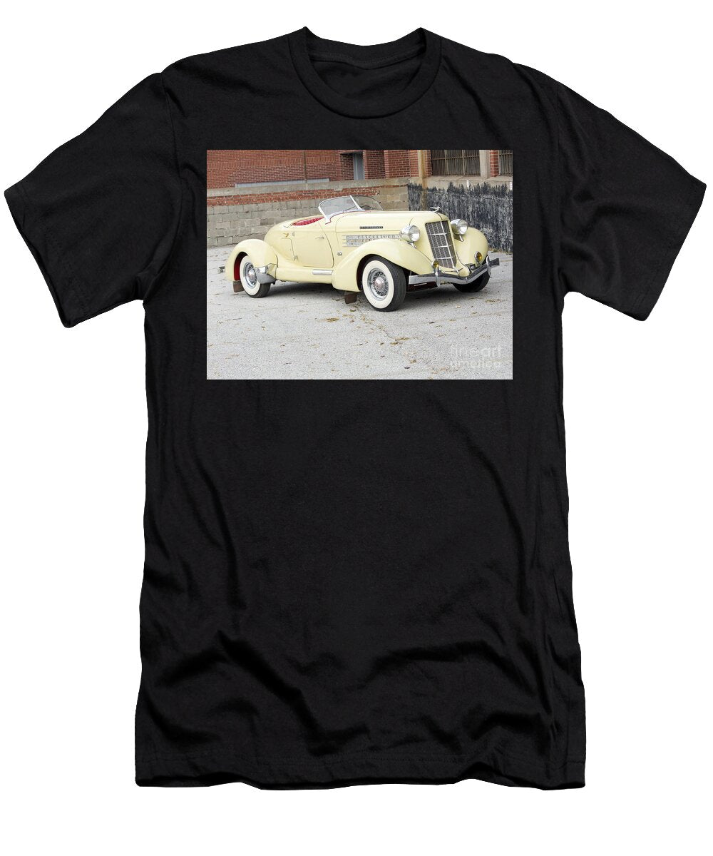 6 Exclusive American Retro Luxury Yellow 1936 Auburn 852 Sc Dual Ratio Supercharged Speedster Vladyslav Shapovalenko T-Shirt