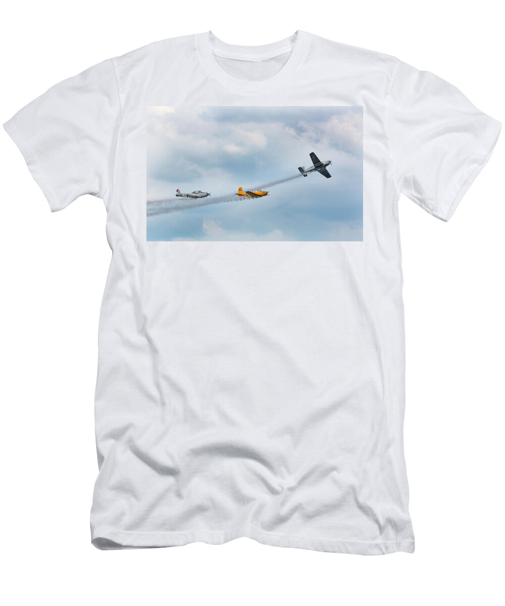 7 Beechcraft T 34 Mentor a Navy Air Force and Ryan Navion Trainer Bruce Beck T-Shirt