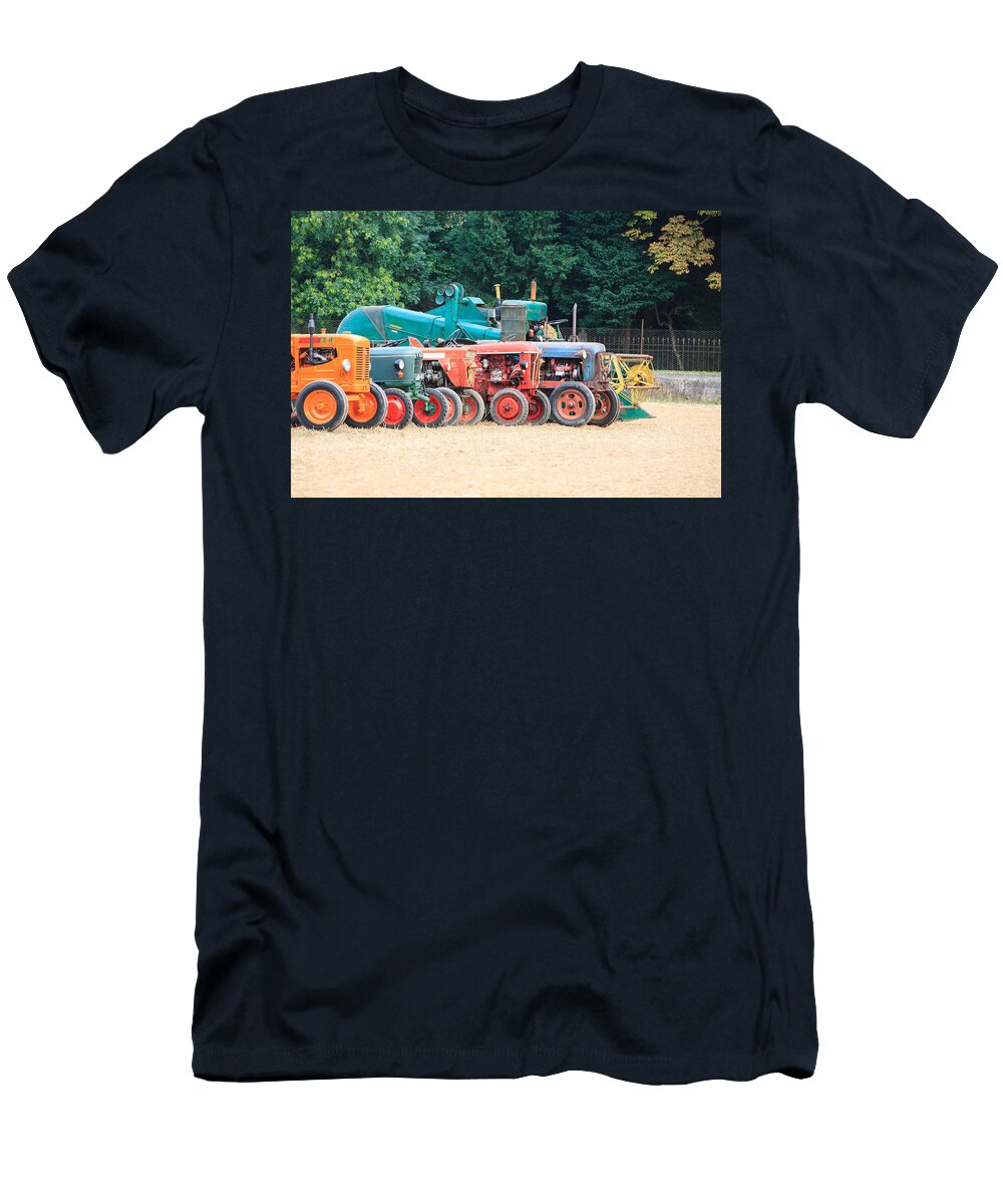 7 Old Tractors Davide Guidolin T-Shirt